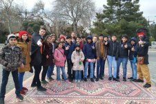 Bulvarda “Bahar nağılı” (FOTO)