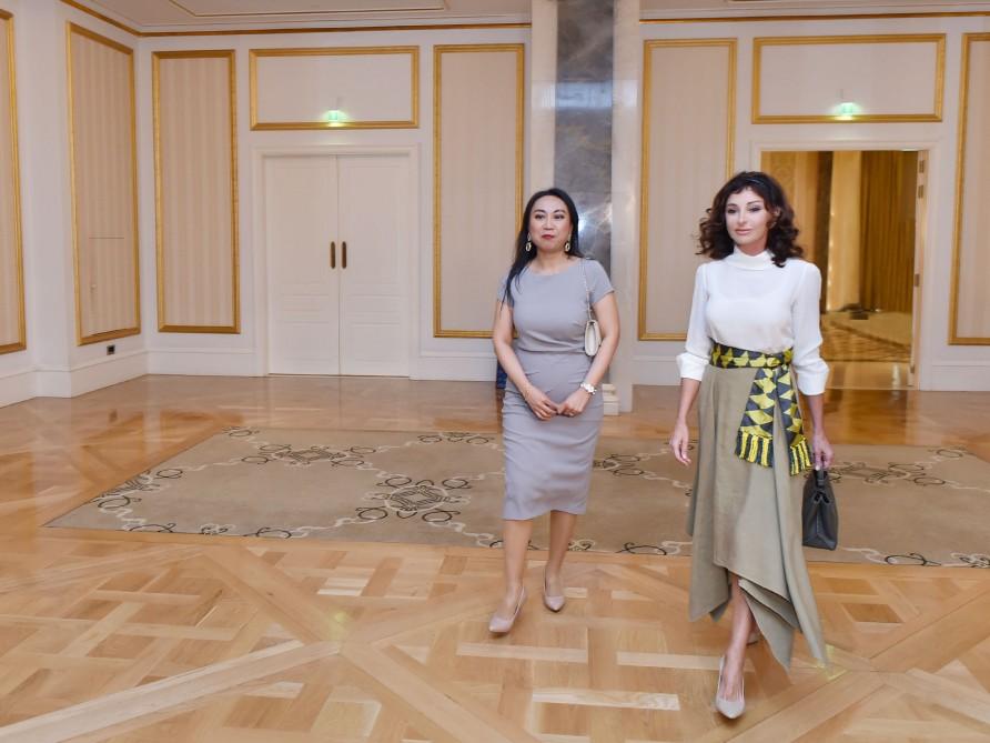 Birinci vitse-prezident Mehriban Əliyeva: Azərbaycan müasir, dünyaya açıq, sülhsevər, daim əməkdaşlıq və inkişaf naminə çıxış edən ölkədir (FOTO)