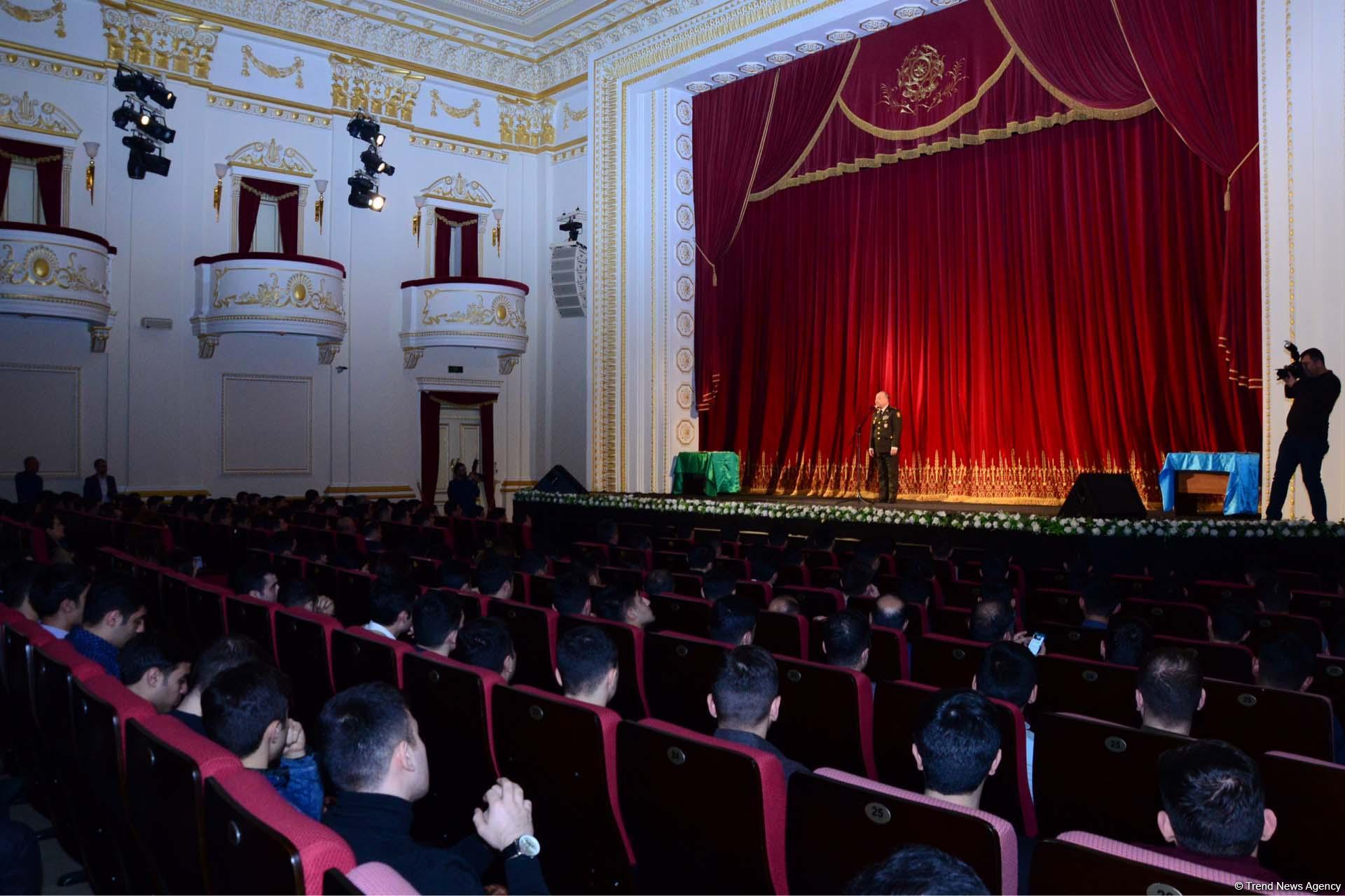 DTX-nin Mədəniyyət Mərkəzində “Şanlı Vətən” tamaşası nümayiş edilib (FOTO)