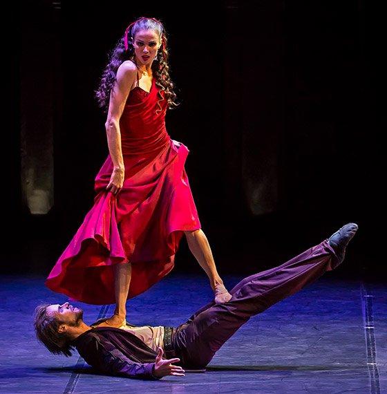 Eyfmanın teatrı Bakıda "Günahın o biri tərəfi" tamaşasını göstərəcək (FOTO)