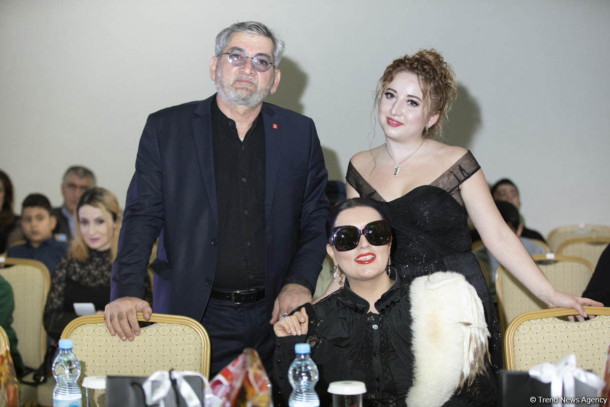 "Milli Ornament və Naxışlar" adlı uşaq moda müsabiqəsi keçirilib (FOTO)