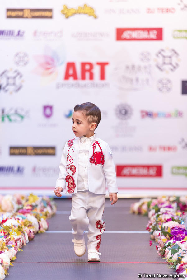 "Milli Ornament və Naxışlar" adlı uşaq moda müsabiqəsi keçirilib (FOTO)