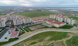 Prezident İlham Əliyev Kürdəxanıda məcburi köçkün ailələri üçün yeni yaşayış kompleksinin açılışında iştirak edib (FOTO) (YENİLƏNİB 3)