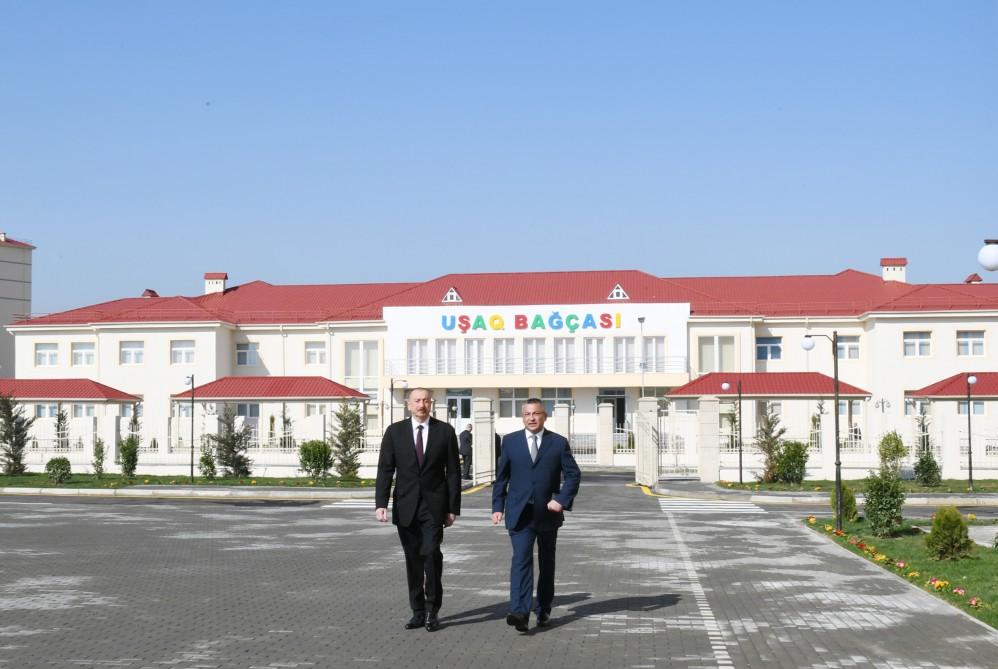 Prezident İlham Əliyev Kürdəxanıda məcburi köçkün ailələri üçün yeni yaşayış kompleksinin açılışında iştirak edib (FOTO) (YENİLƏNİB 3)