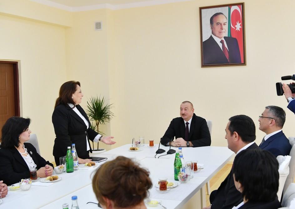 Prezident İlham Əliyev Kürdəxanıda məcburi köçkün ailələri üçün yeni yaşayış kompleksinin açılışında iştirak edib (FOTO) (YENİLƏNİB 3)