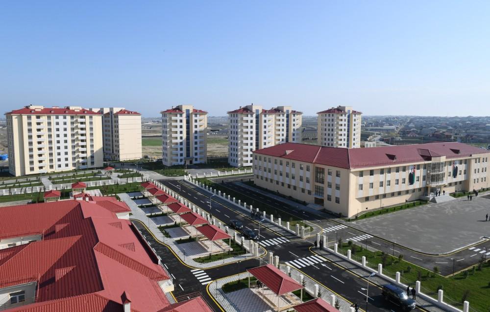 Prezident İlham Əliyev Kürdəxanıda məcburi köçkün ailələri üçün yeni yaşayış kompleksinin açılışında iştirak edib (FOTO) (YENİLƏNİB 3)