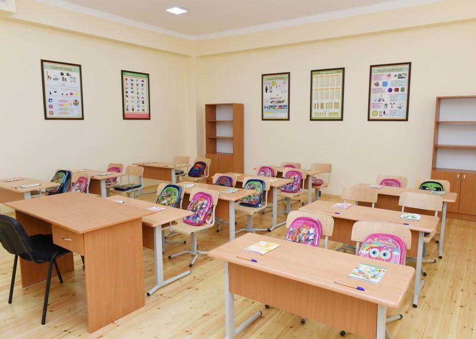 Prezident İlham Əliyev Kürdəxanıda məcburi köçkün ailələri üçün yeni yaşayış kompleksinin açılışında iştirak edib (FOTO) (YENİLƏNİB 3)
