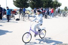 “Az avtomobil, çox həyat” devizi altında veloyürüş keçirilib (FOTO)