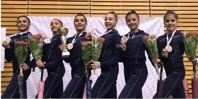 Gənc bədii gimnastlarımız Polşada 5 medal qazandılar (FOTO)