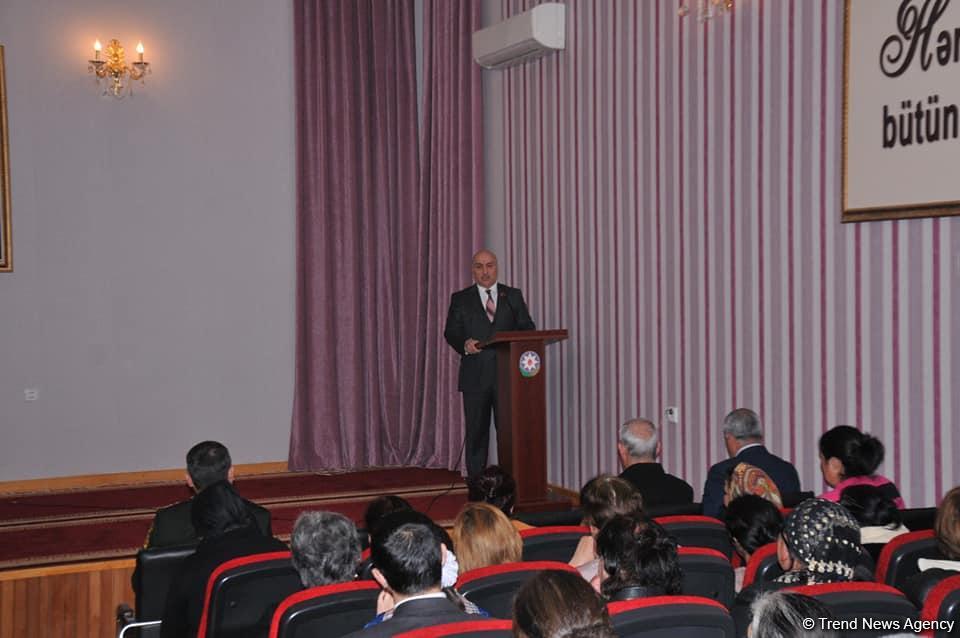 Ağsu şəhidlərinin anım mərasimi keçirilib (FOTO)