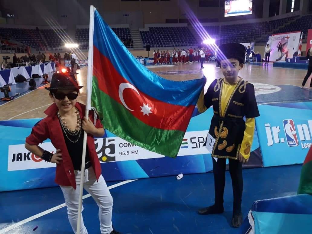 "Qarabağ" rəqs kollektivi ermənilərə qalib gəlib (FOTO)