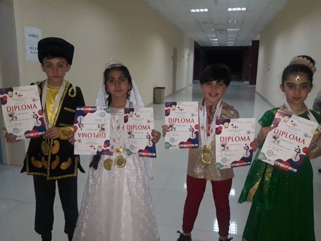 "Qarabağ" rəqs kollektivi ermənilərə qalib gəlib (FOTO)