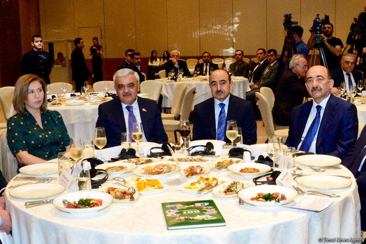 Bakıda “Azərbaycan və Böyük Britaniya əməkdaşlığının 100 illiyi” kitabının təqdimatı olub (FOTO) (YENİLƏNİB)