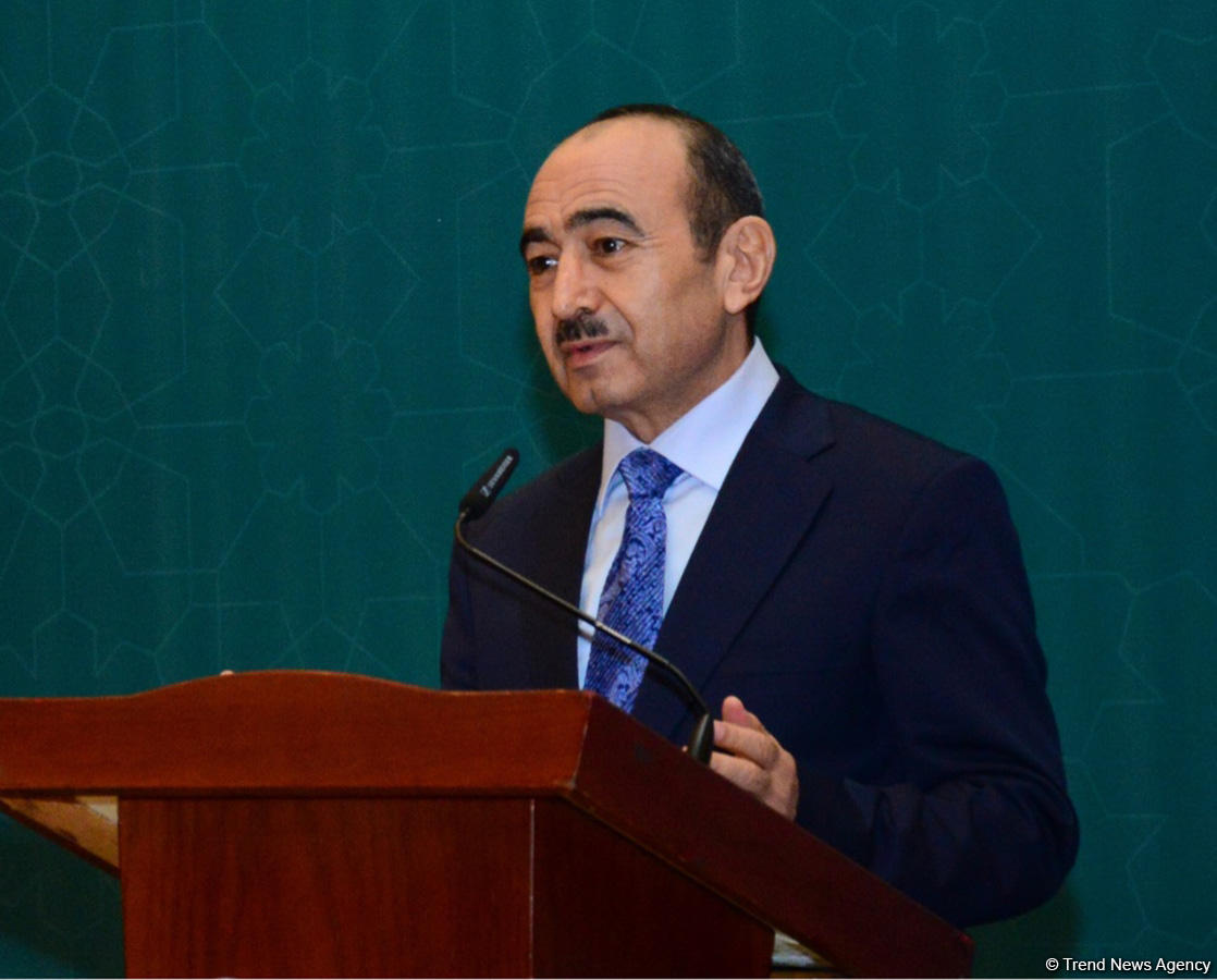 Bakıda “Azərbaycan və Böyük Britaniya əməkdaşlığının 100 illiyi” kitabının təqdimatı olub (FOTO) (YENİLƏNİB)