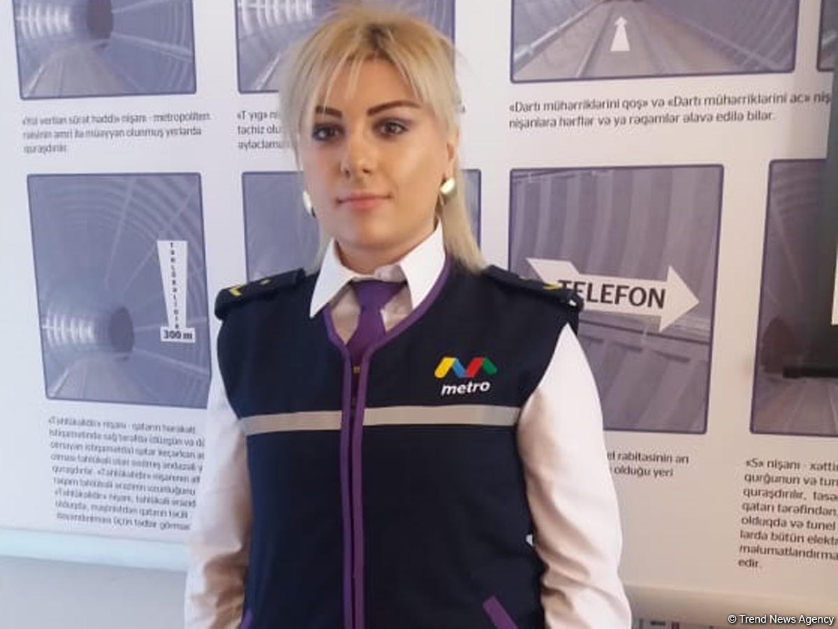 Bakı Metropoliteni tarixində İLK: Qadın maşinist işə götürüldü - FOTO