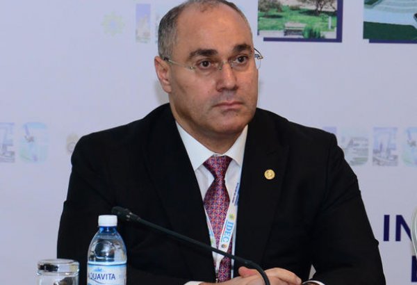Dövlət Gömrük Komitəsinin sədri ÜGT Baş katibinin müavini ilə görüşüb