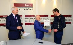 TREND-in əməkdaşları Azərbaycan təhlükəsizlik orqanlarının 100 illik yubileyinin fəal işıqlandırılmasına görə mükafatlandırılıblar (FOTO)