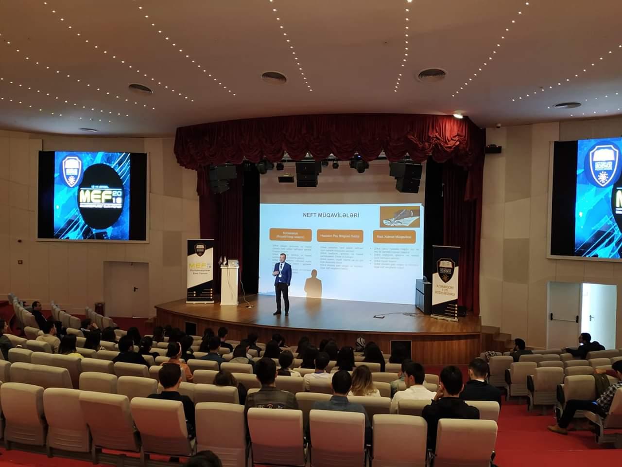 Multidissiplinar Elmi Forum  keçirildi (FOTO)