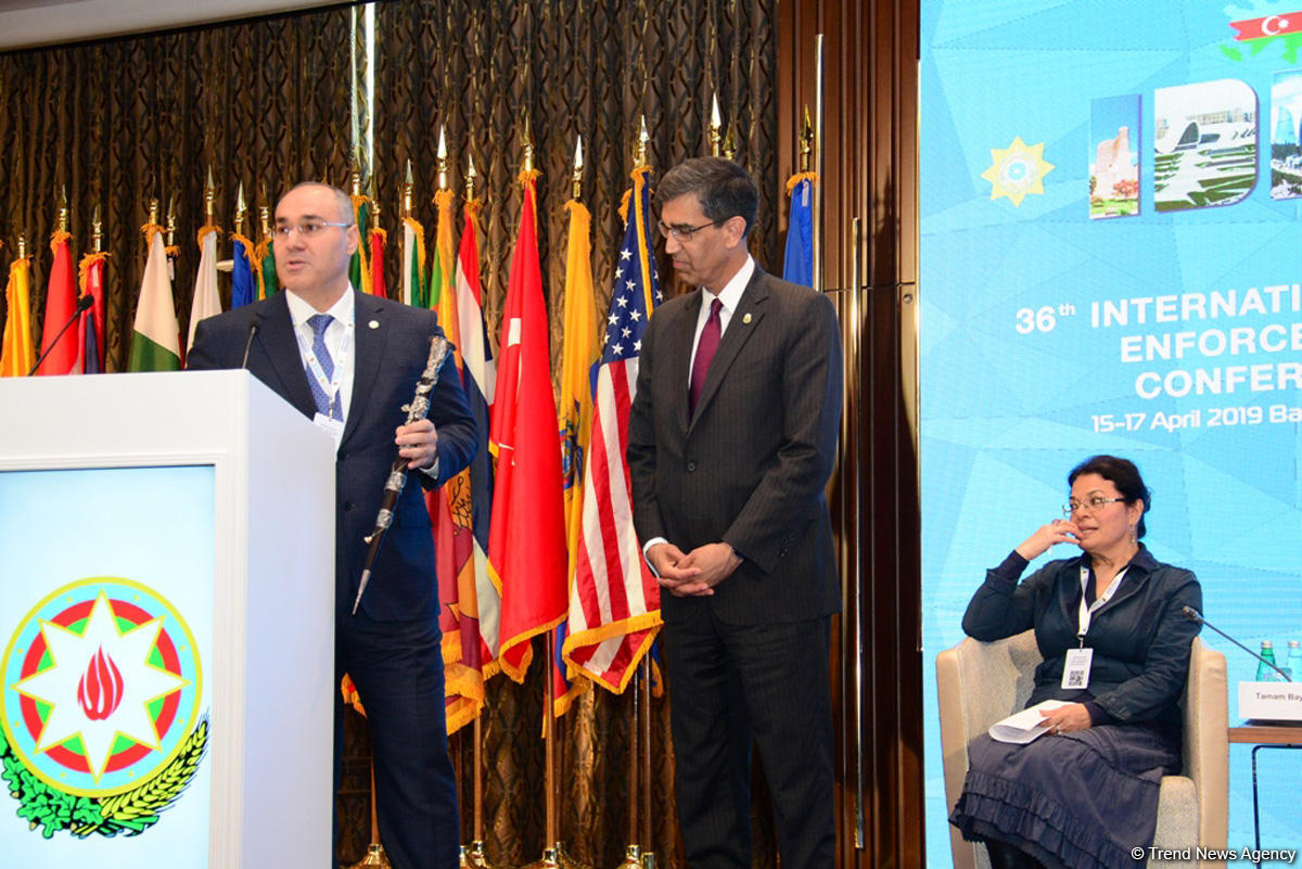 Səfər Mehdiyev: DGK büdcəyə proqnozdan 52 milyon manat artıq vəsait köçürüb (FOTO)