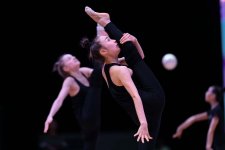 Milli Gimnastika Arenasında bədii gimnastika üzrə Dünya Kubokunun iştirakçılarının podium məşqləri keçirilib (FOTOREPORTAJ)