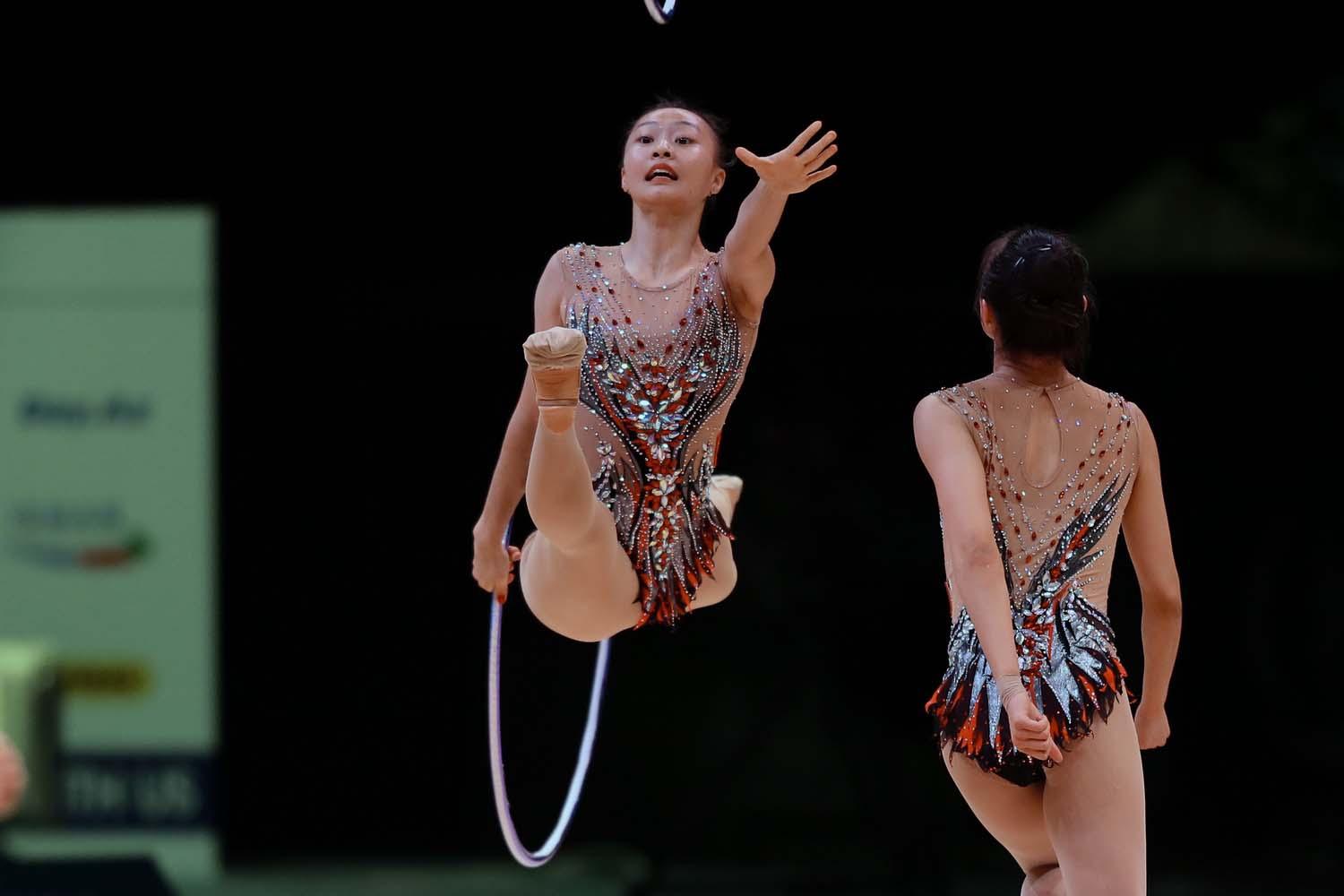 Milli Gimnastika Arenasında bədii gimnastika üzrə Dünya Kubokunun iştirakçılarının podium məşqləri keçirilib (FOTOREPORTAJ)