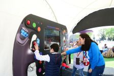 Formula 1 azarkeşləri Bakı bulvarında (FOTO)