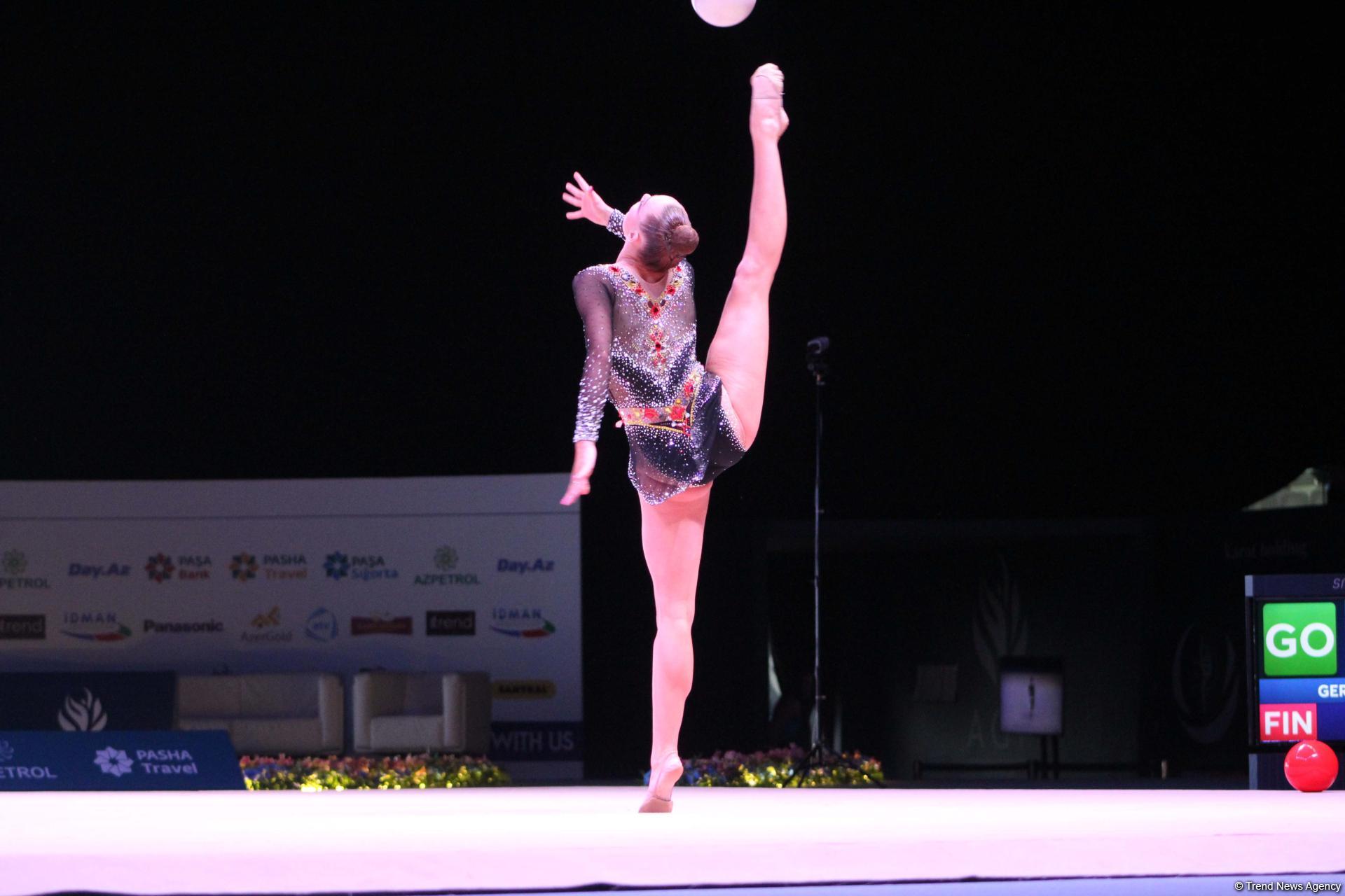 Bakıda keçirilən bədii gimnastika üzrə Dünya Kubokunda maraqlı məqamlar (FOTO)