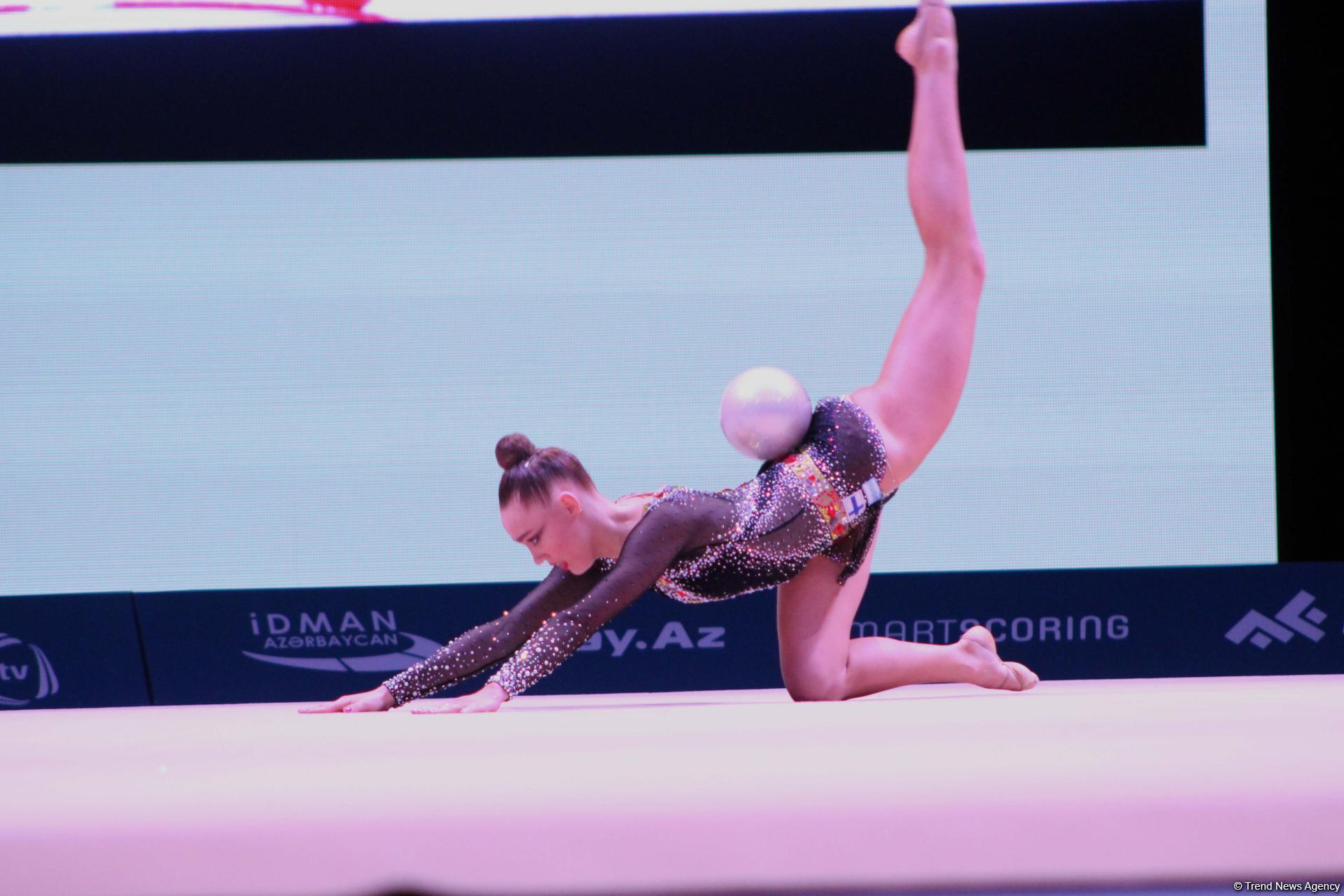 Bakıda keçirilən bədii gimnastika üzrə Dünya Kubokunda maraqlı məqamlar (FOTO)