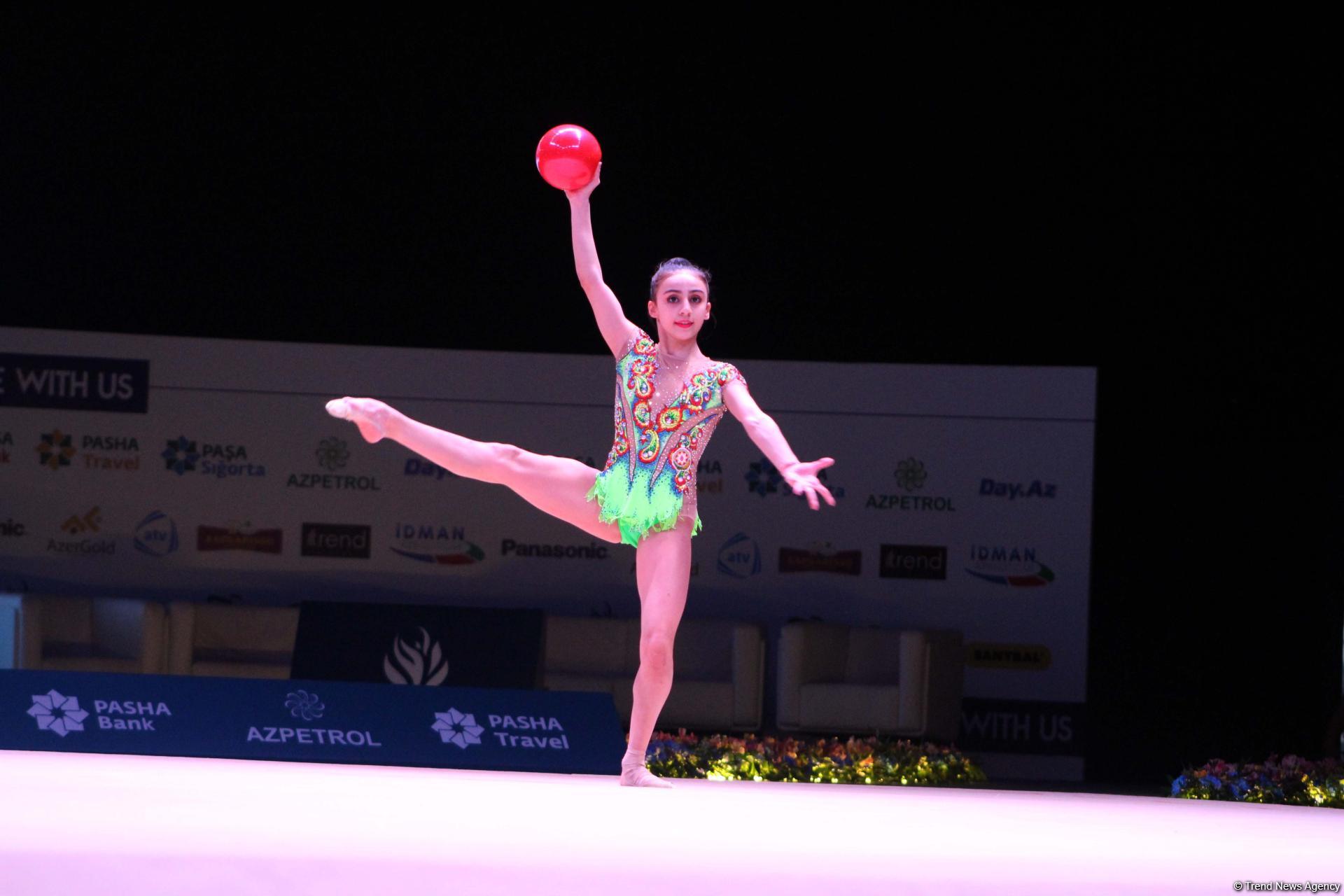 Bakıda keçirilən bədii gimnastika üzrə Dünya Kubokunda maraqlı məqamlar (FOTO)