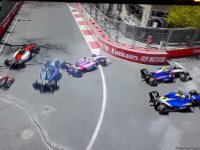 Bakıda F2-də zəncirvari qəza - 3 pilot yarışı dayandırdı (FOTO)