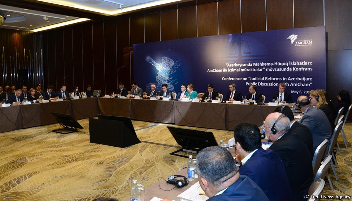 Bakıda məhkəmə-hüquq islahatları ilə bağlı konfrans keçirilir (FOTO)