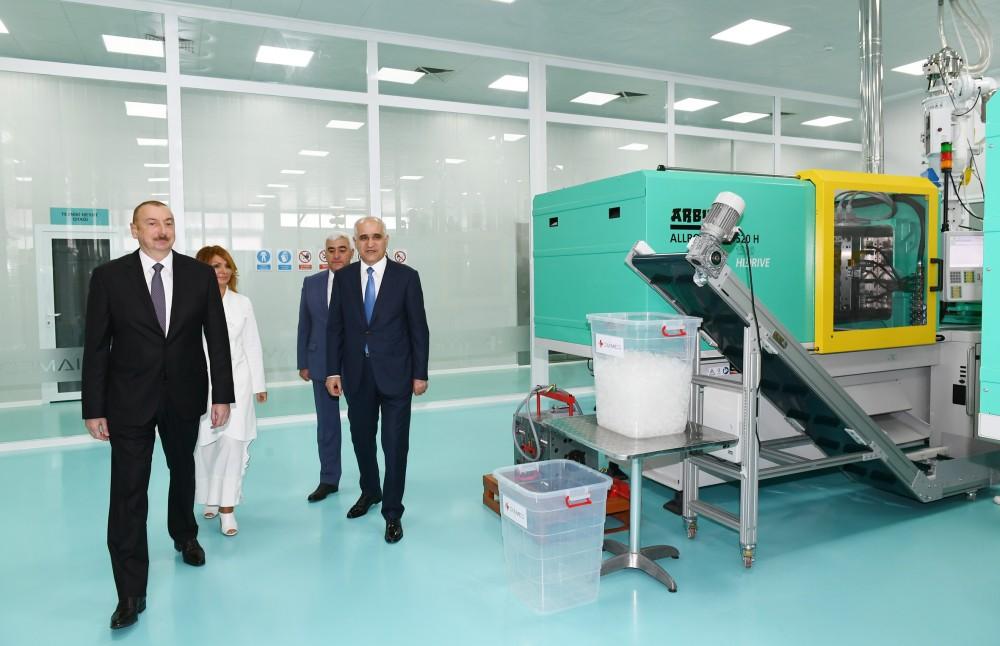 Prezident İlham Əliyev Pirallahı Sənaye Parkında "Diamed Co" şpris istehsalı zavodunun açılışında iştirak edib (FOTO) (YENİLƏNİB)