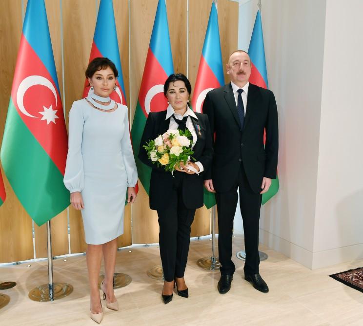 Prezident İlham Əliyev və birinci xanım Mehriban Əliyeva Ümumrusiya Bədii Gimnastika Federasiyasının prezidenti ilə görüşüblər (FOTO) (YENİLƏNİB)