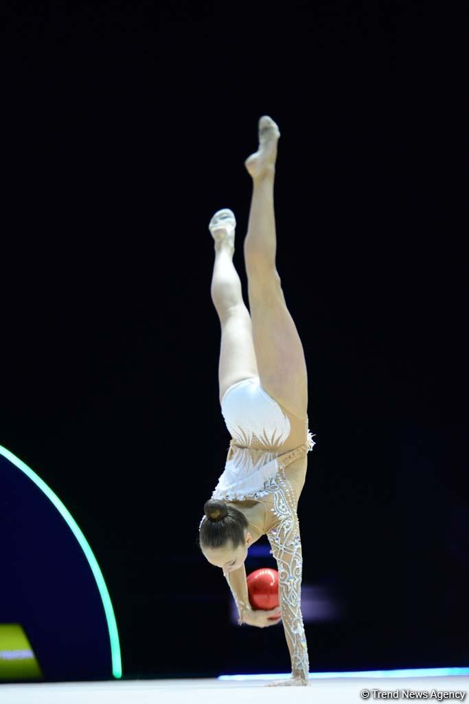 Bakıda bədii gimnastika üzrə 35-ci Avropa Çempionatının ikinci günü start götürüb (FOTO)