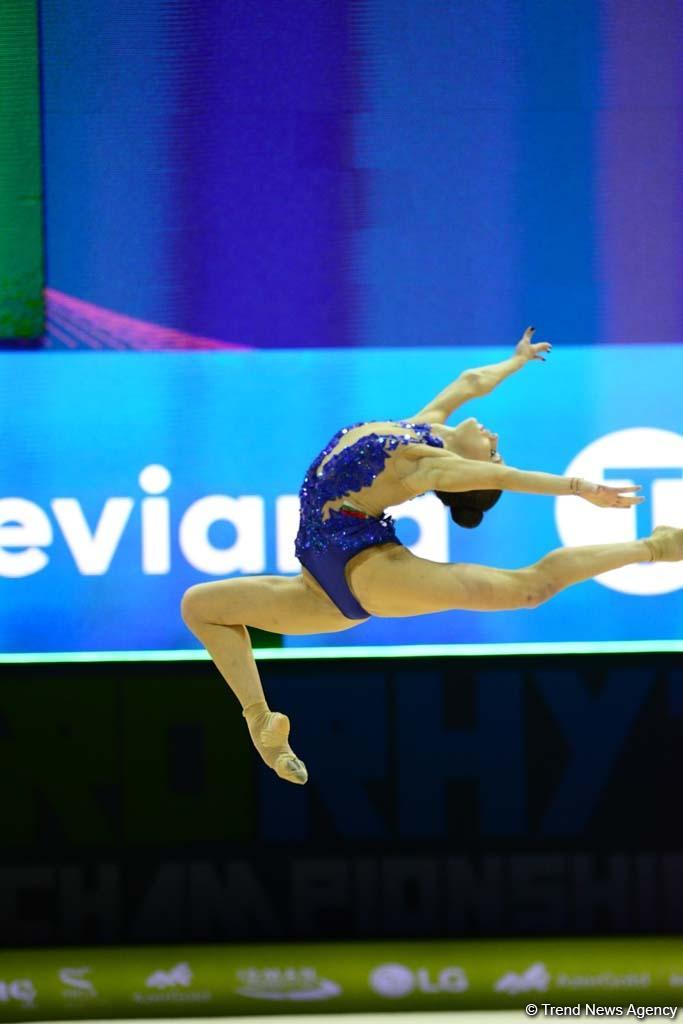 Bakıda bədii gimnastika üzrə 35-ci Avropa Çempionatının ikinci günü start götürüb (FOTO)