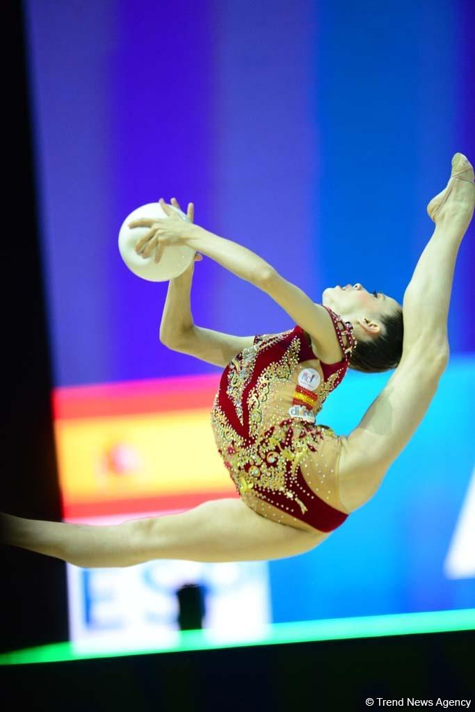 Bakıda bədii gimnastika üzrə 35-ci Avropa Çempionatının ikinci günü start götürüb (FOTO)