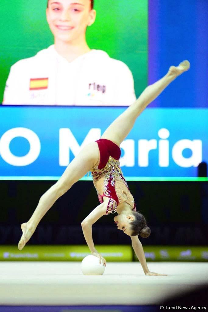 Bakıda bədii gimnastika üzrə 35-ci Avropa Çempionatının ikinci günü start götürüb (FOTO)