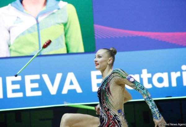 Bədii gimnastika üzrə 35-ci Avropa Çempionatının final yarışlarından maraqlı anlar (FOTO)