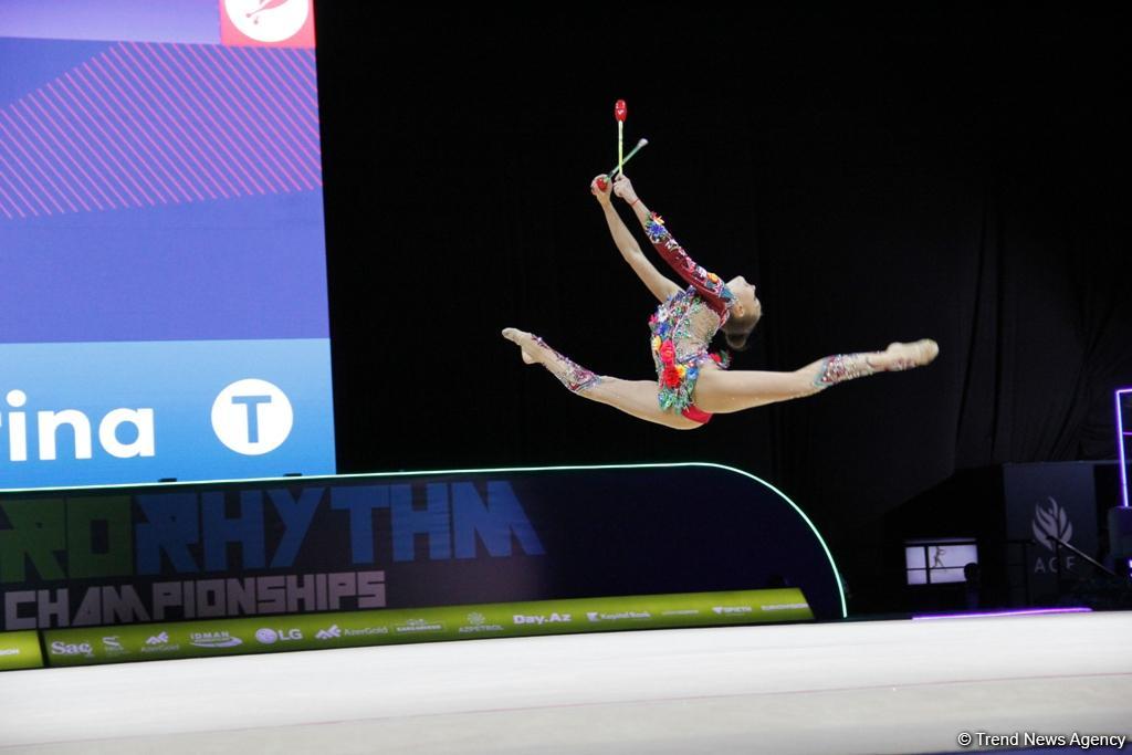 Bədii gimnastika üzrə 35-ci Avropa Çempionatının final yarışlarından maraqlı anlar (FOTO)