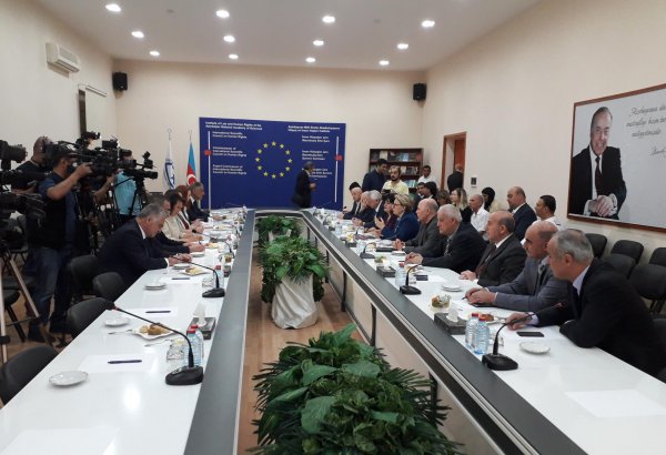 AMEA Hüquq və İnsan Haqları İnstitutu Rusiyanın hüquq institutu ilə saziş imzaladı (FOTO)