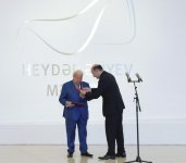 Heydər Əliyev Fondunun vitse-prezidenti Leyla Əliyeva dünya şöhrətli rəssam Zurab Seretelinin sərgisinin açılış mərasimində iştirak edib (FOTO)