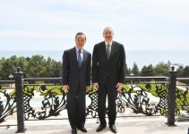 Prezident İlham Əliyev: Azərbaycan Asiya və Avropa arasında vacib tranzit məntəqəsinə çevrilib və nəqliyyat sahəsinin inkişaf etdirilməsi prioritetlərdən biridir (YENİLƏNİB) (FOTO)
