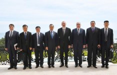 Prezident İlham Əliyev: Azərbaycan Asiya və Avropa arasında vacib tranzit məntəqəsinə çevrilib və nəqliyyat sahəsinin inkişaf etdirilməsi prioritetlərdən biridir (YENİLƏNİB) (FOTO)