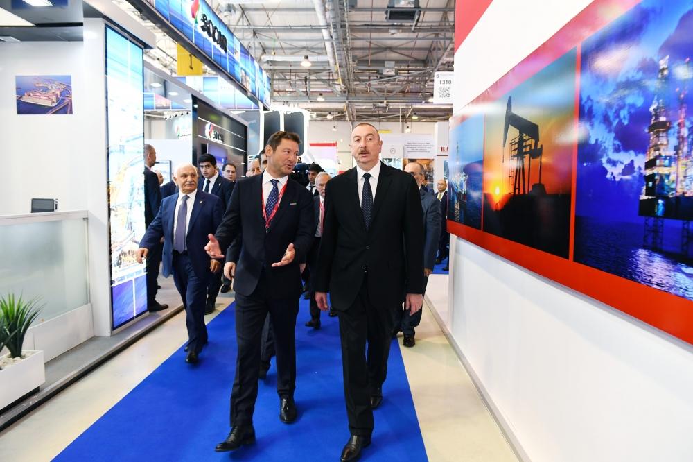 Prezident İlham Əliyev XXVI Beynəlxalq “Xəzər Neft və Qaz-2019” sərgi və konfransının açılışında iştirak edib (YENİLƏNİB) (FOTO)