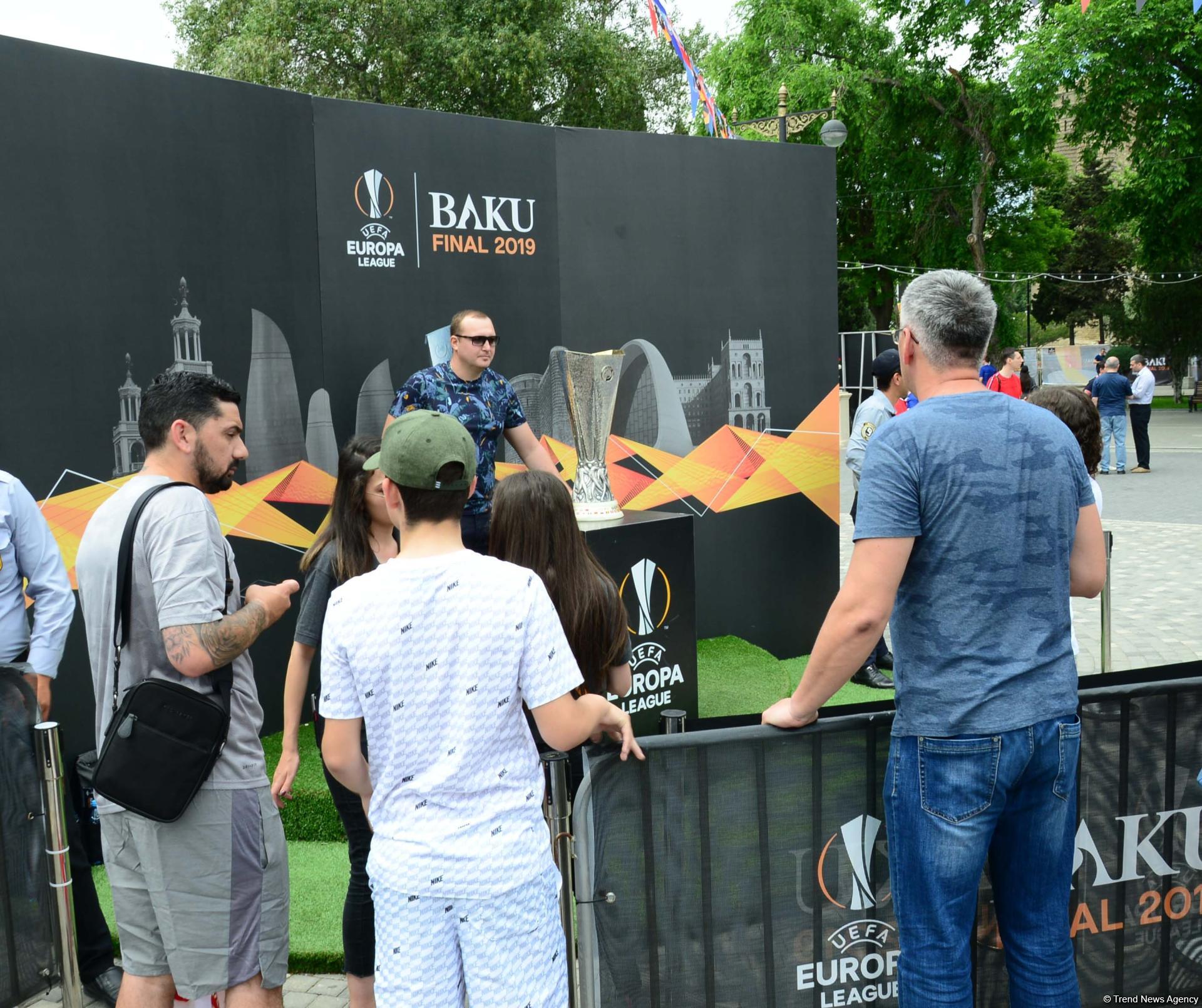 Bakıda UEFA Avropa Liqasının final qarşılaşmasına saatlar qalır (FOTO)
