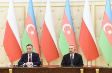 Azərbaycan və Polşa prezidentləri mətbuata bəyanatlarla çıxış ediblər (YENİLƏNİB) (FOTO)