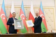 Azərbaycan və Polşa prezidentləri mətbuata bəyanatlarla çıxış ediblər (YENİLƏNİB) (FOTO)
