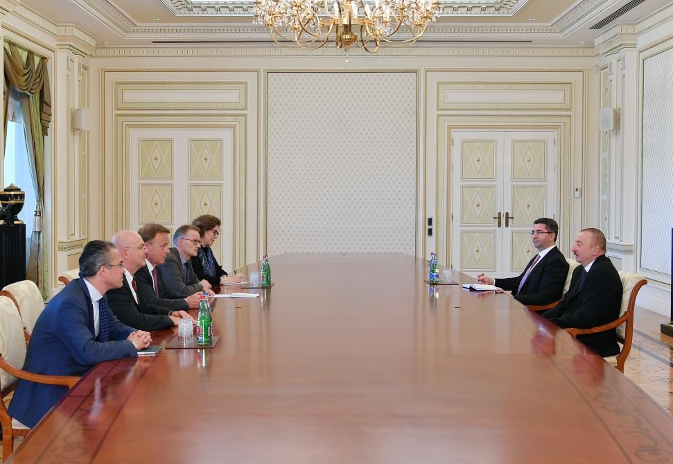 Prezident İlham Əliyev Almaniya Bundestaqının vitse-prezidentini qəbul edib (YENİLƏNİB)