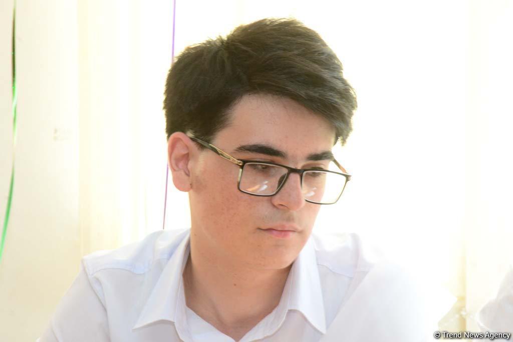 "Son zəng"i çalınanlar (FOTOSESSİYA)
