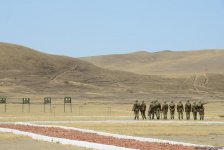 Müdafiə naziri yeni təlim mərkəzinin açılışında iştirak edib (FOTO)